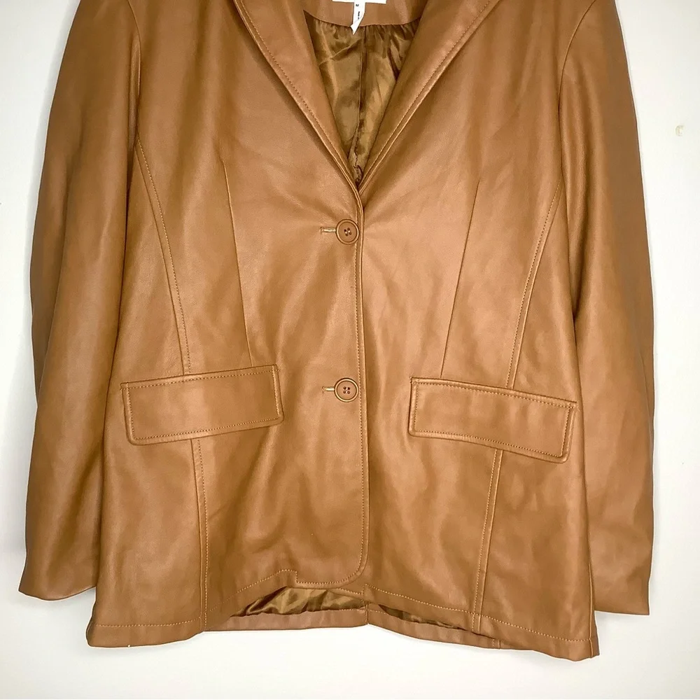 < Avec Les Filles Tan Faux Leather Blazer Jacket > - Picture 2 of 6